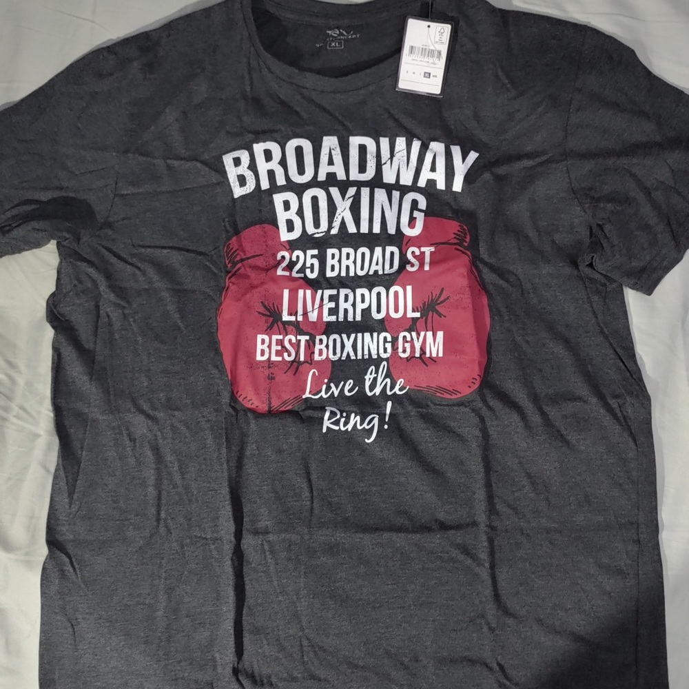 Boxing Broadway mens crew tshirt size XL